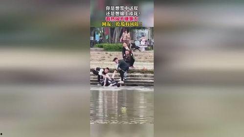 印度吃瓜群众视频,揭秘印度街头百态